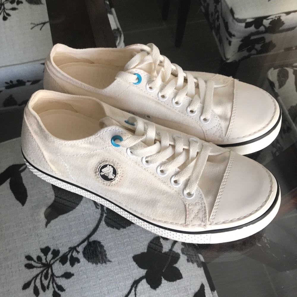 Crocs Sneakers